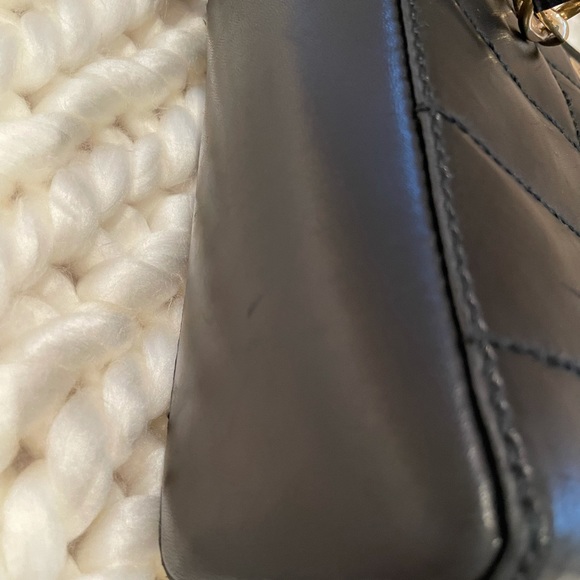 🔥Auth Chanel Bag. 13”x81/2”x3”. Good condition 🔥 - Picture 7 of 7